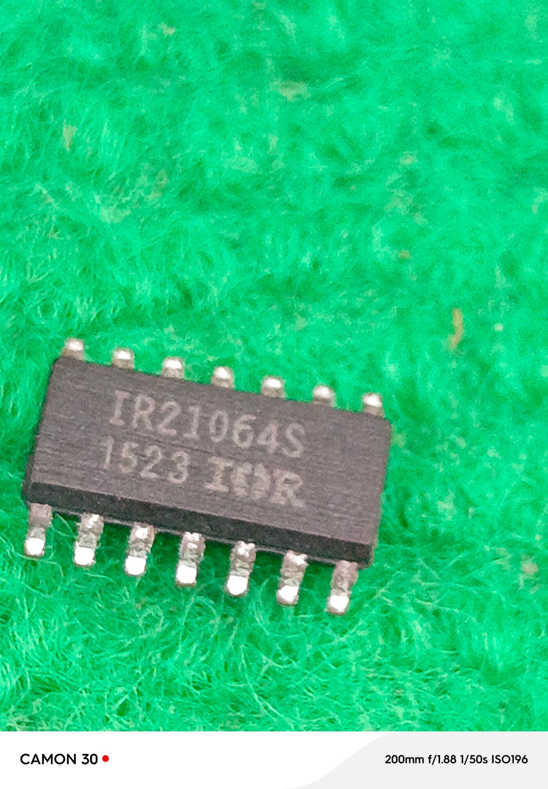 IRS21064S