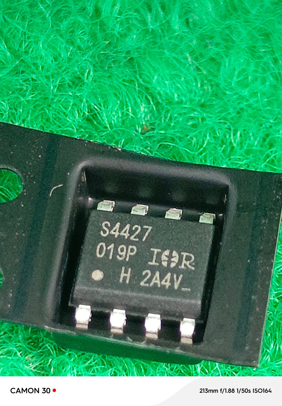 S4427