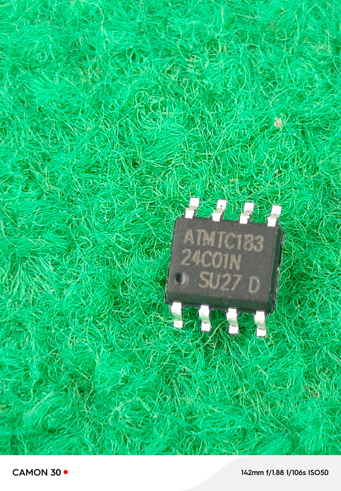 24C01