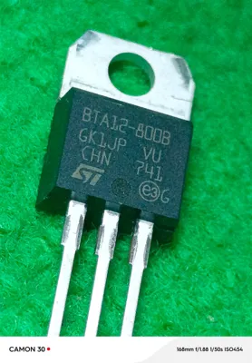 BTA12-800 Triac