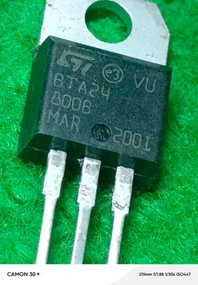 BTA24-800 Triac